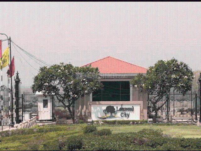 Flat for sale in Hariana