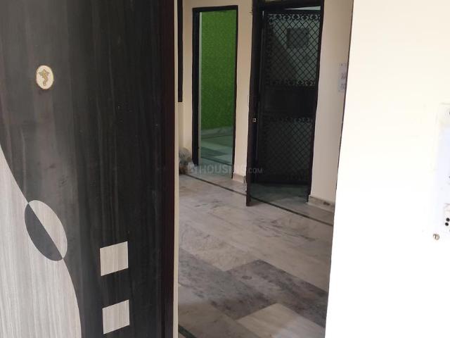 Flat for sale in West Delhi, Deri