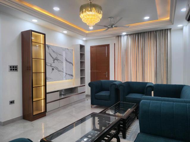 Flat for rent in Deri