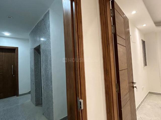 Flat for rent in Deri