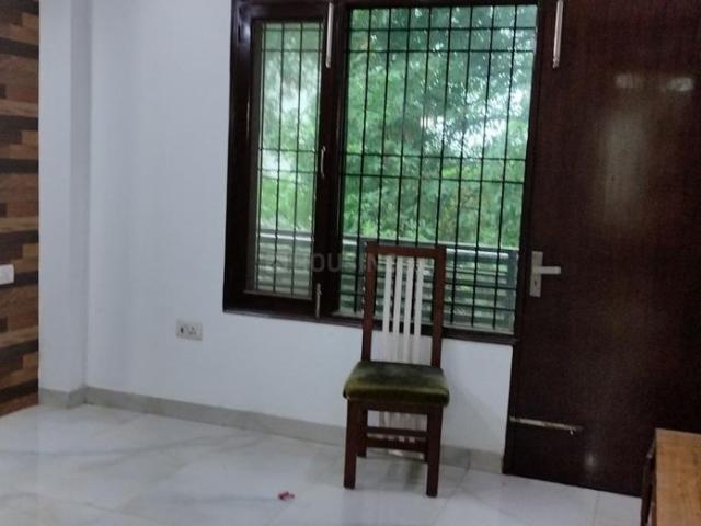 Flat for rent in Deri
