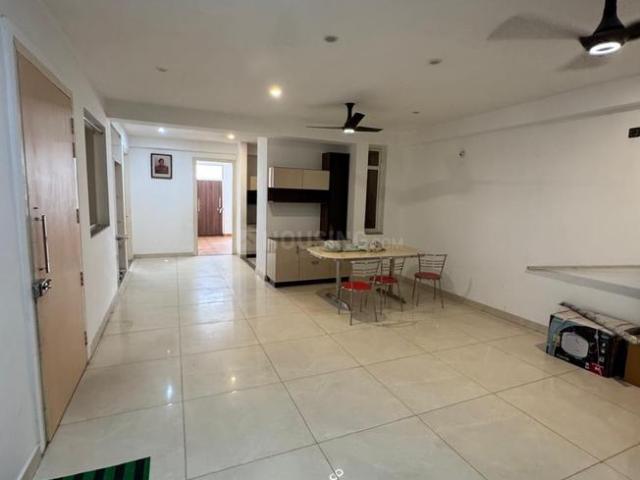 Flat for rent in Deri
