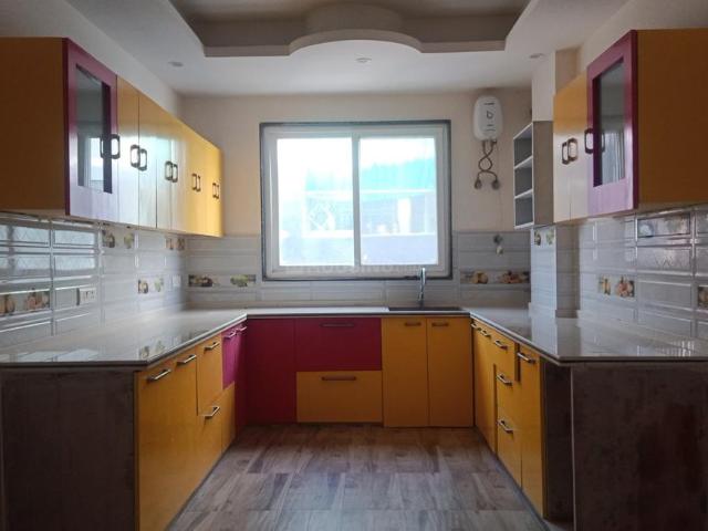Flat for sale in Deri