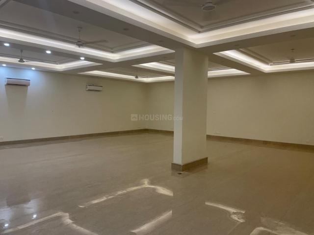 Flat for rent in Deri