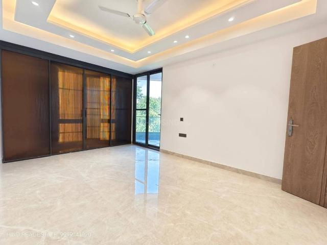 Flat for rent in Deri