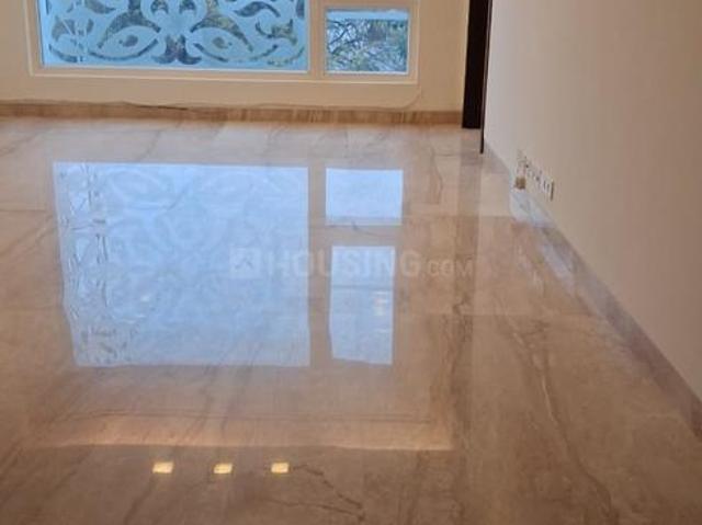 Flat for rent in Deri
