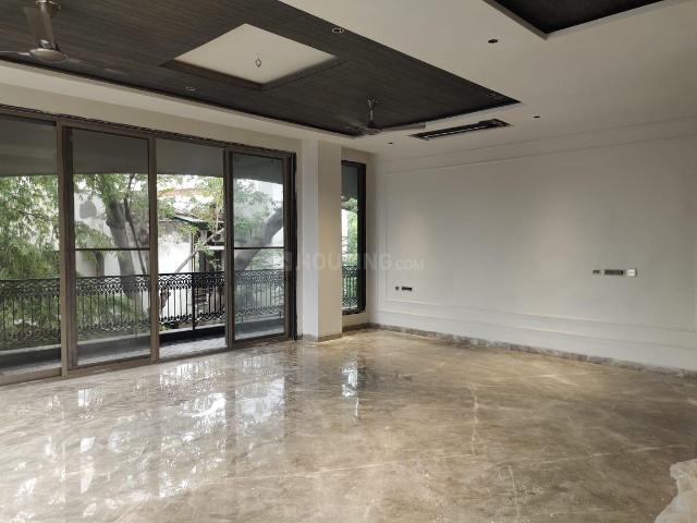 Flat for rent in Deri