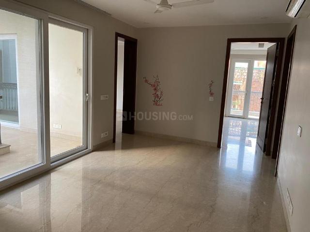 Flat for rent in Deri