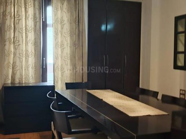 Flat for rent in Deri