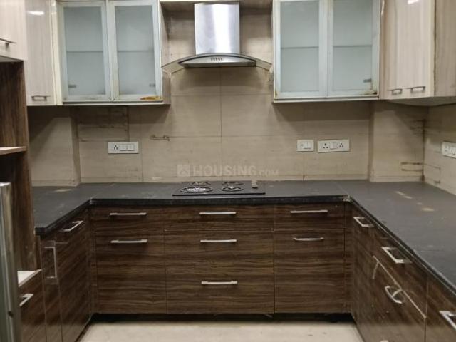 Flat for rent in Deri