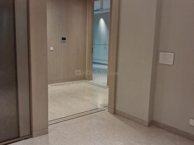 Flat for rent in Deri