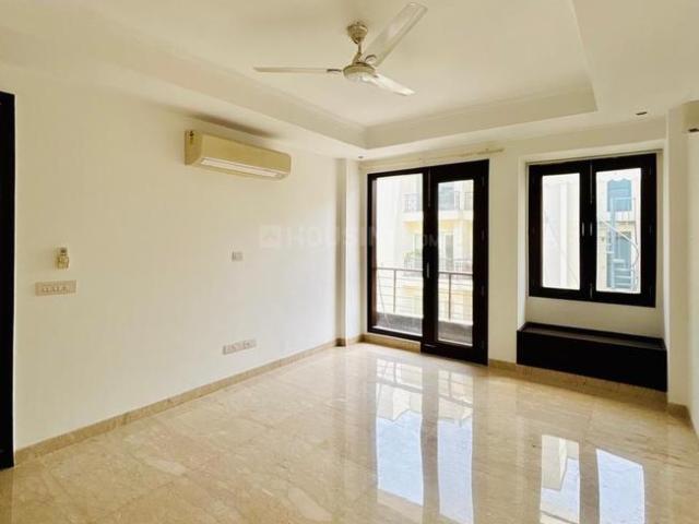 Flat for rent in Deri