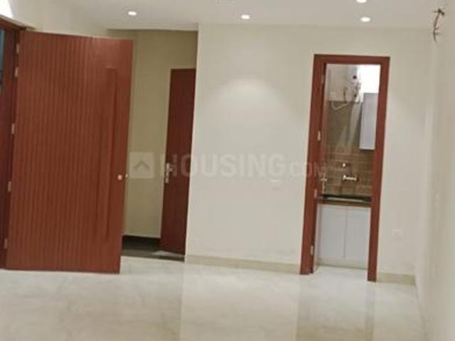 Flat for rent in Deri