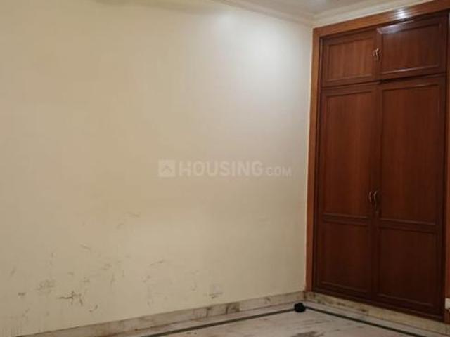 Flat for rent in Deri