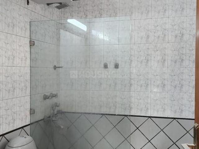 Flat for rent in Deri