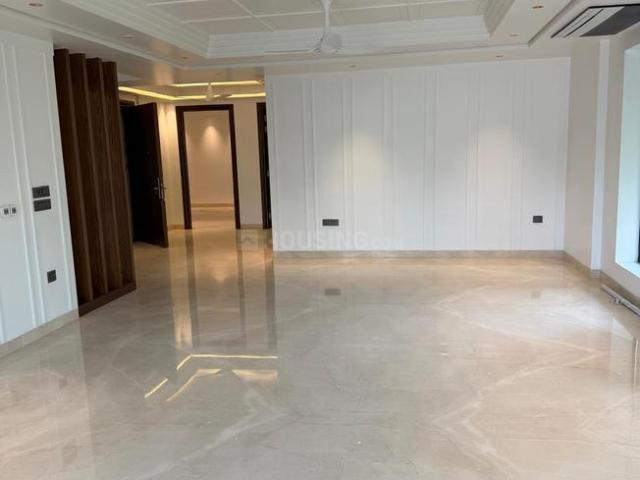 Flat for rent in Deri