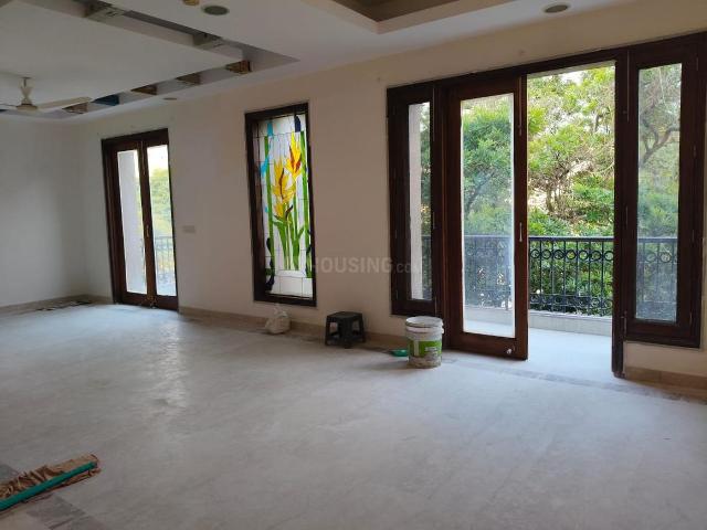 Flat for rent in Deri
