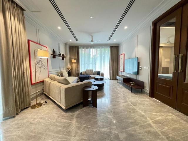 Flat for rent in Deri
