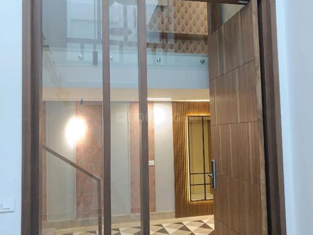 Flat for sale in Deri