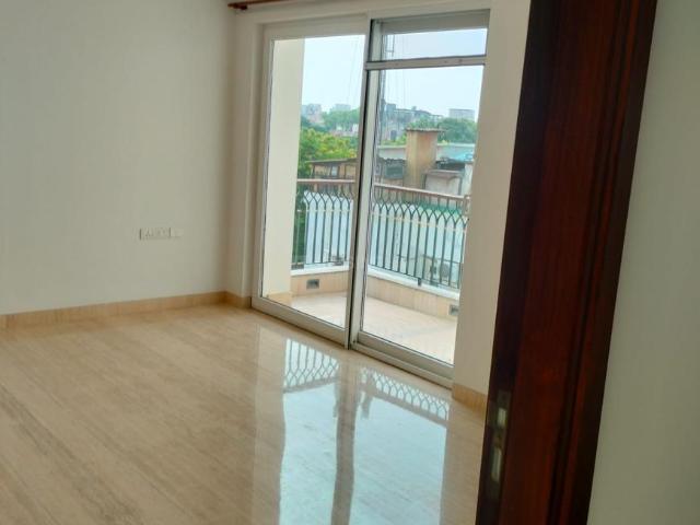 Flat for sale in Deri