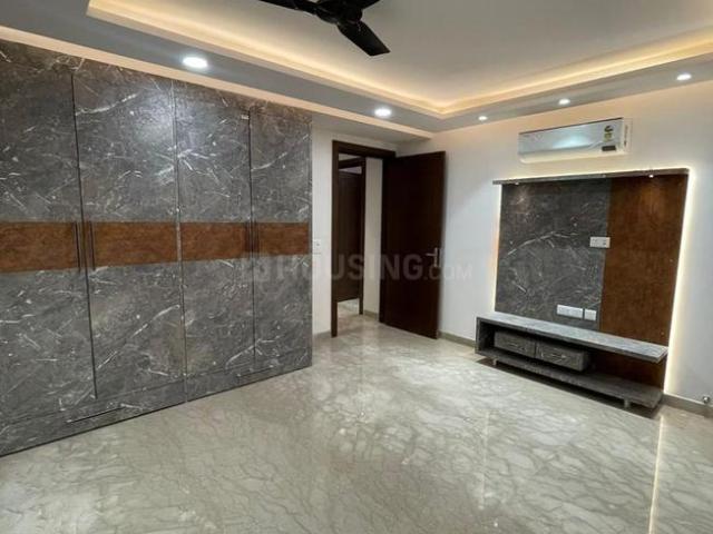 Flat for rent in Deri
