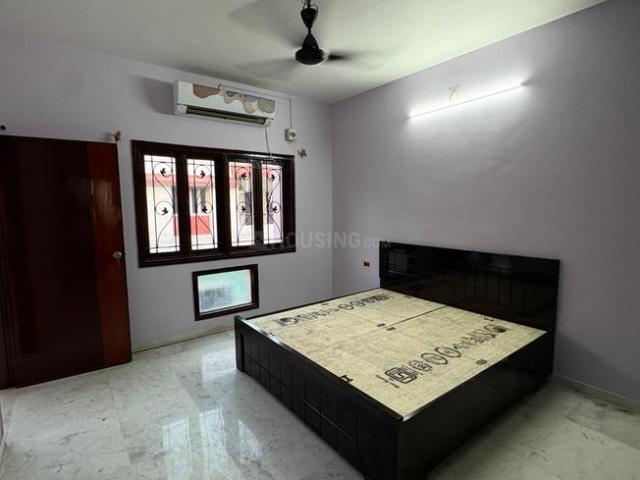 House for rent in Alkapuri, Vadodara