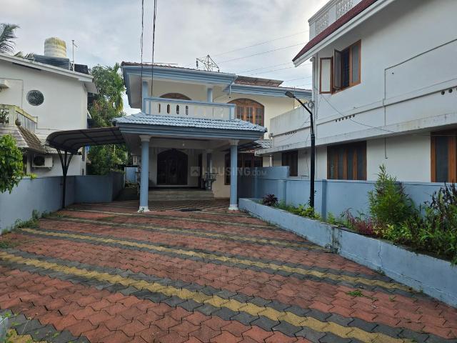 House for sale in Aluva, Kerala