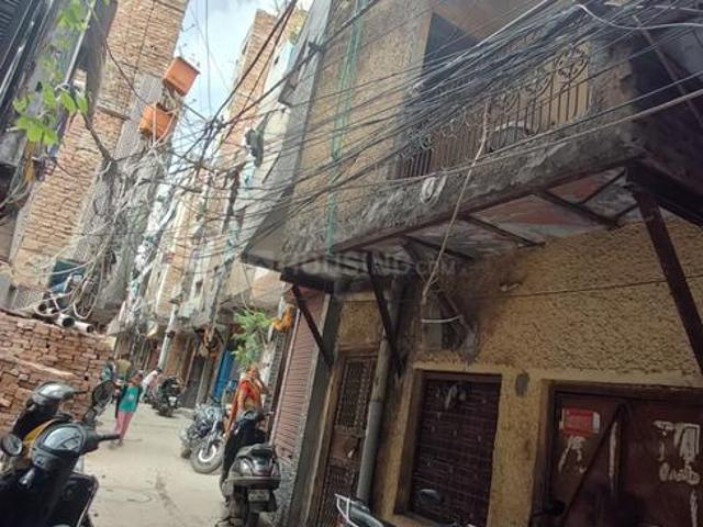 House for sale in West Delhi, Deri