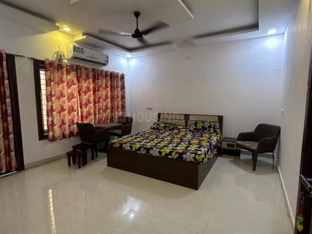 House for rent in Madya