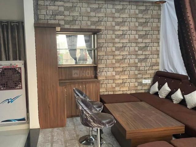 House for rent in Madya