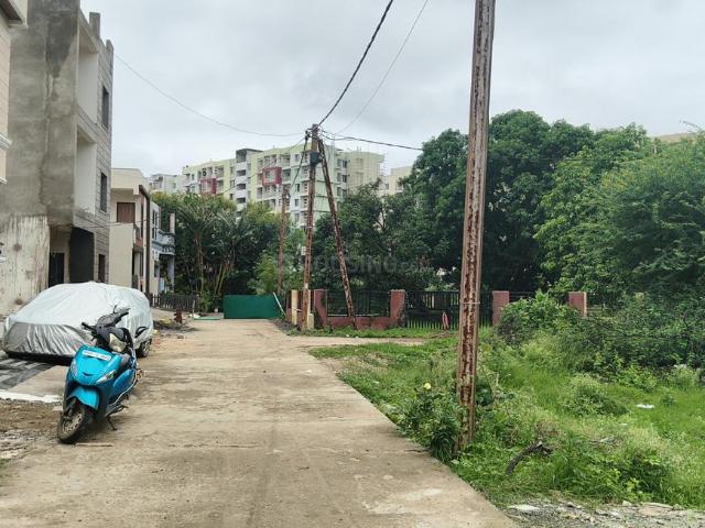 House for sale in Madya