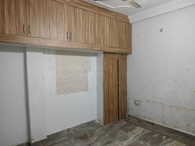 House for sale in Madya