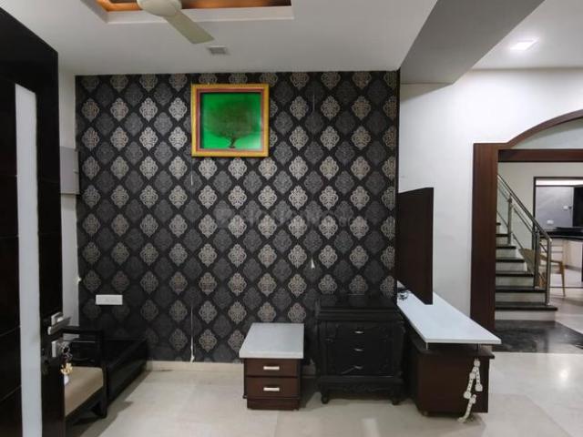 House for rent in Thaltej, Ahmedabad