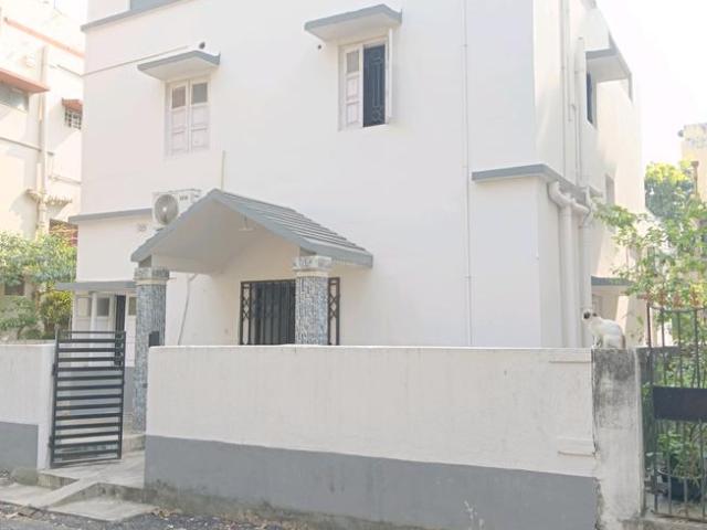 House for rent in Sonarpur, West Bengal