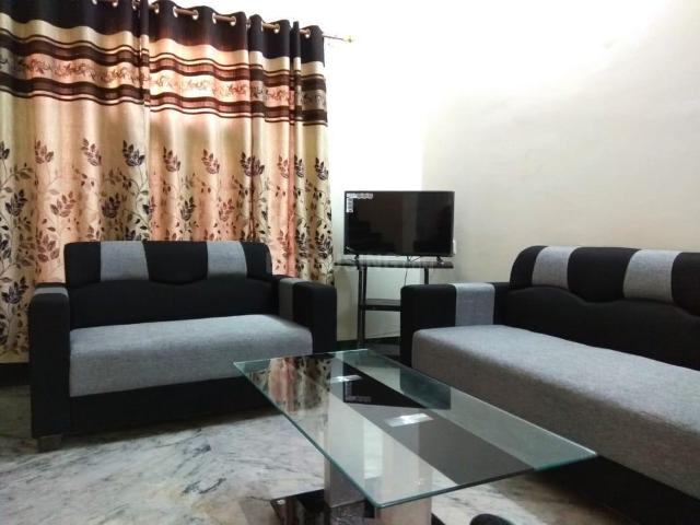 House for sale in Madya
