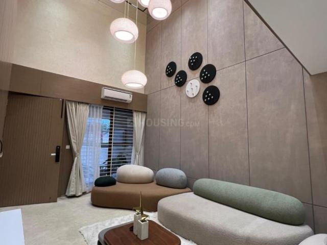 House for sale in Madya
