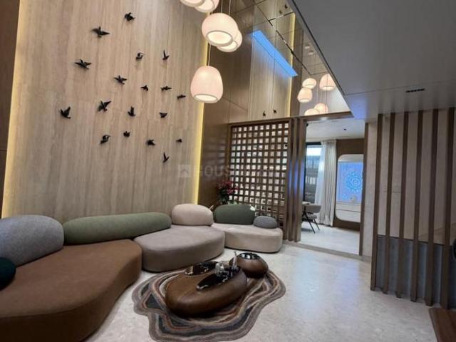 House for sale in Madya