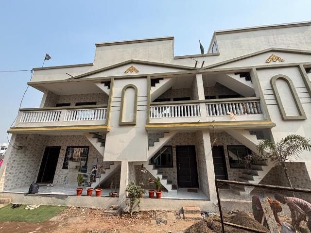 House for sale in Surat, Limbayat