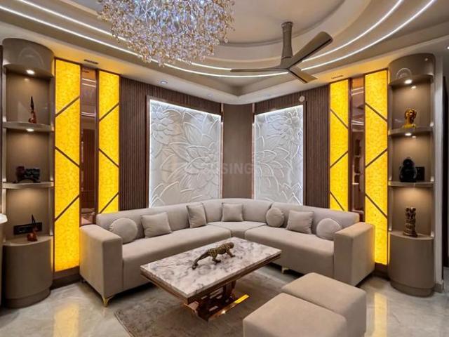 House for sale in West Delhi, Deri