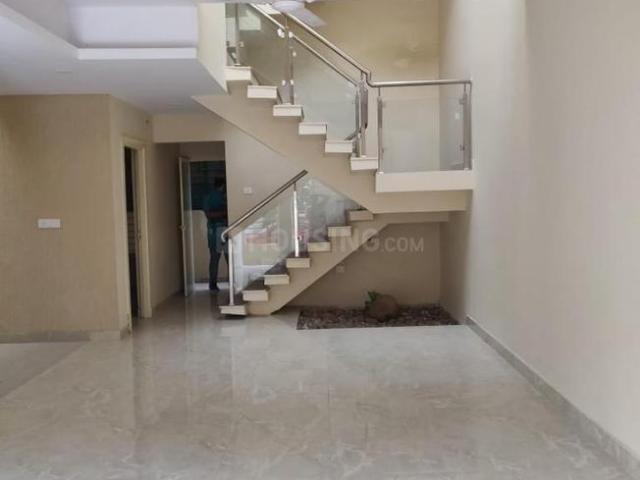 House for rent in Madya