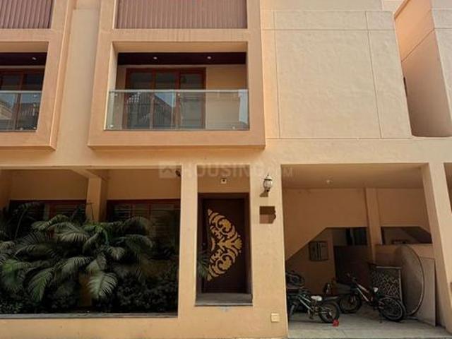 House for sale in Gujarat