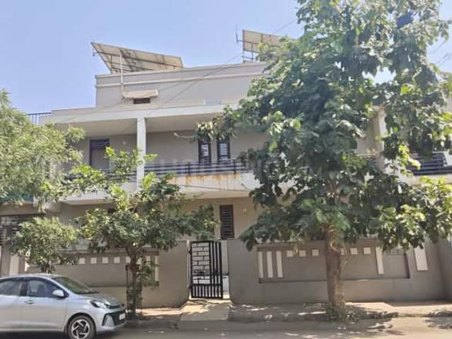 House for sale in Isanpur, Ahmedabad