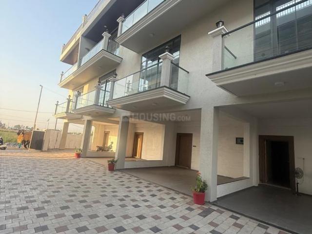 House for sale in Surat, Gujarat