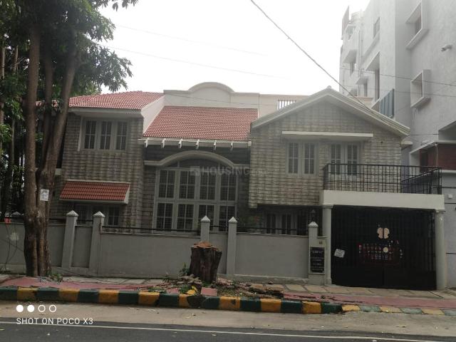 House for sale in Bangalore South, Cox Town - Bangalore