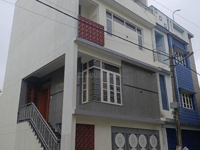 House for sale in Bangalore South, Cox Town - Bangalore