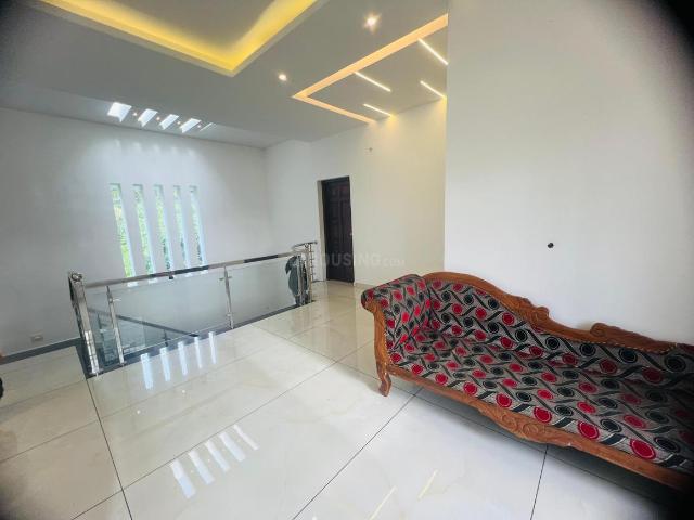House for rent in Nilampathinjamugal, Ernakulam