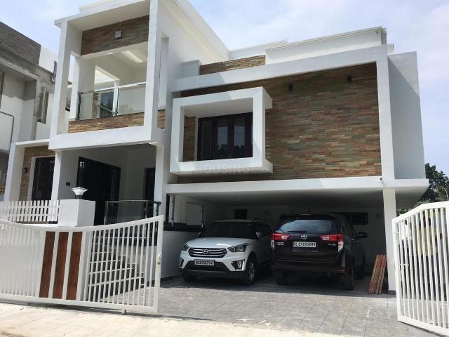 House for sale in Kochi