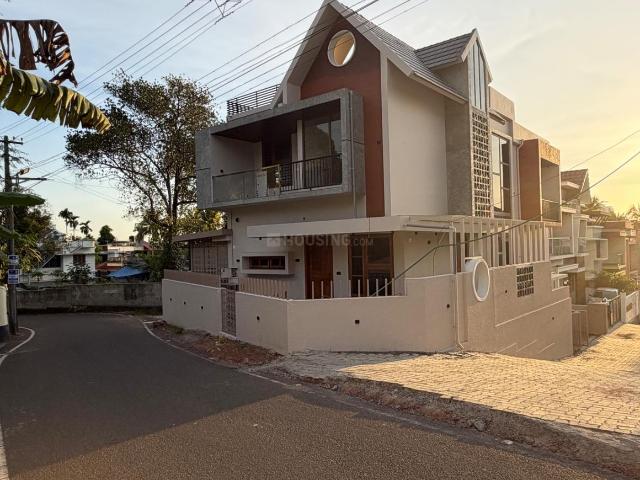 House for sale in Nilampathinjamugal, Ernakulam