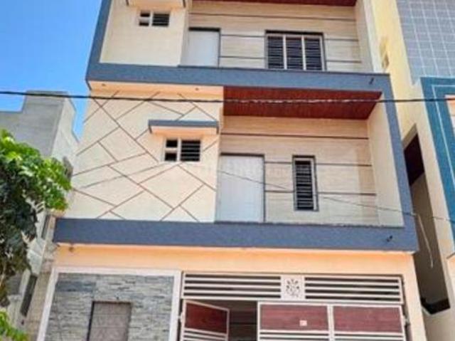 House for sale in Bangalore North, Cox Town - Bangalore