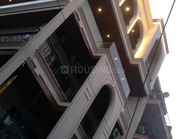 House for sale in West Delhi, Deri